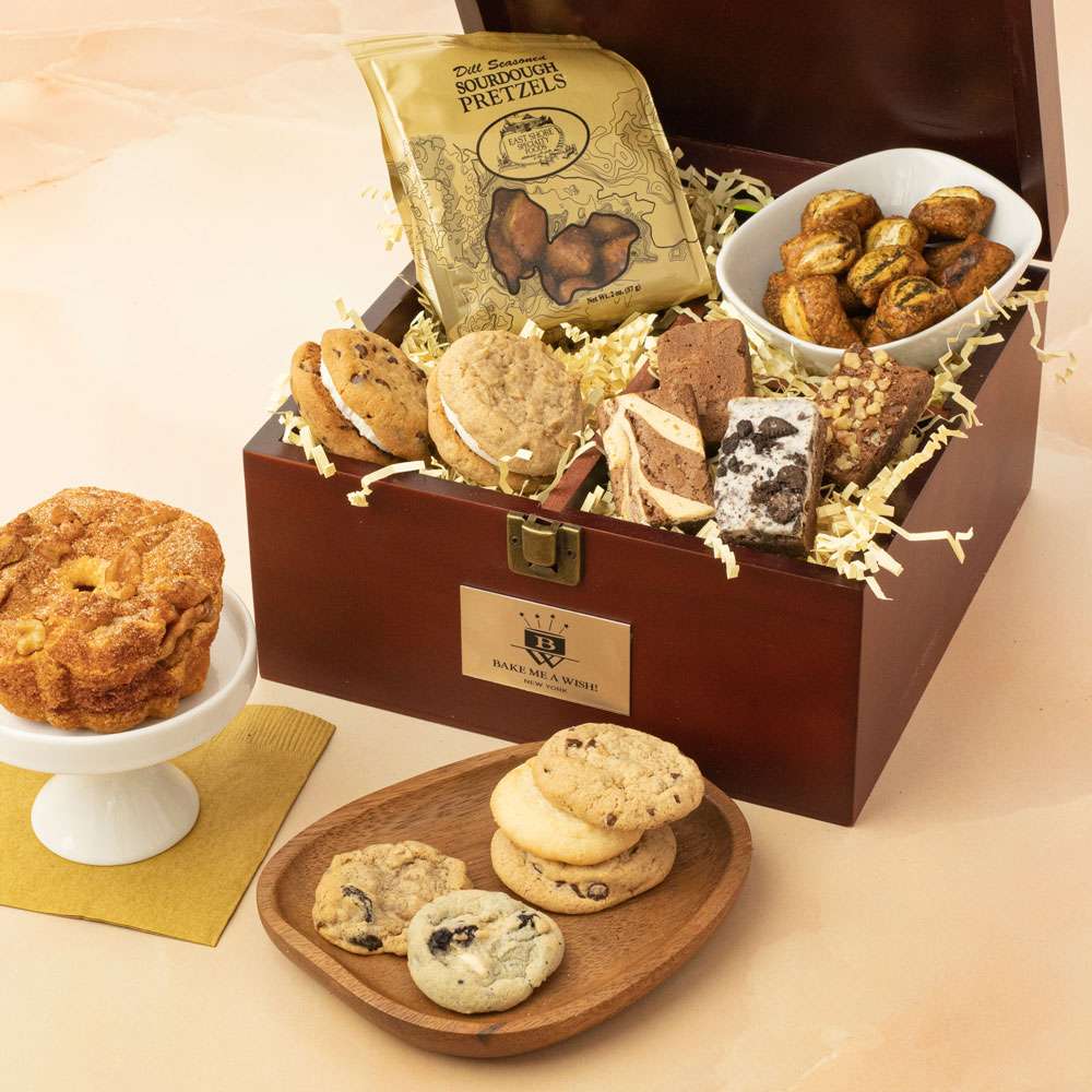Image of Father's Day Gourmet Snack Chest
