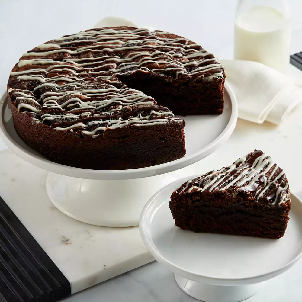 Image of Cookies and Cream Brownie Cake (military)
