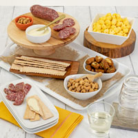 Product Joyeux Charcuterie Box Purchased by Reviewer