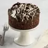 Zoomed in Image of 4-inch Cookies and Cream Brownie Cake