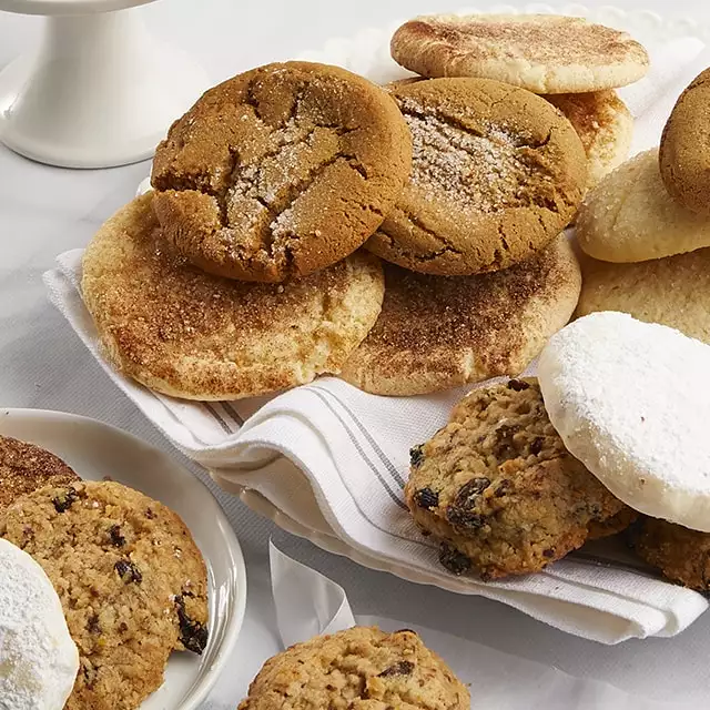 image of 24pc Classic Gourmet Cookies