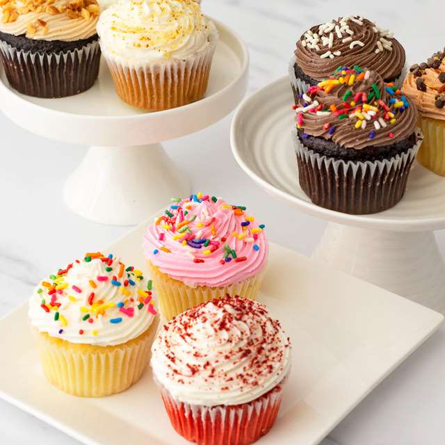 image of 9pc Gourmet Cupcake Favorites