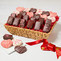 Product The Valentine's Day Basket Purchased by Reviewer