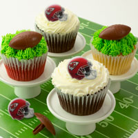 Product JUMBO Football Cupcakes Purchased by Reviewer