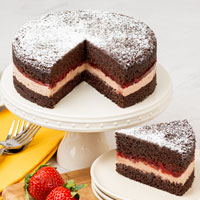 Product Chocolate Strawberry Cake Purchased by Reviewer