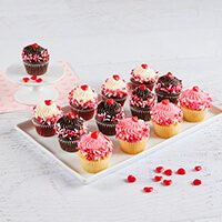 Product Mini Sweetheart Cupcakes Purchased by Reviewer